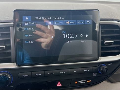 New 2026 Hyundai Venue SEL image 11