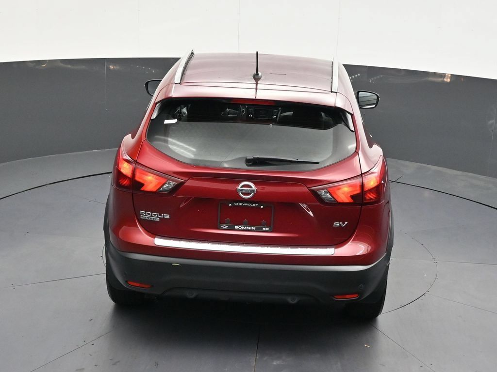 Used 2019 Nissan Rogue Sport SV w/ All-Weather Package FWD image 18