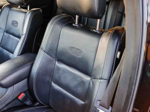 Used 2015 Jeep Grand Cherokee Overland image 30