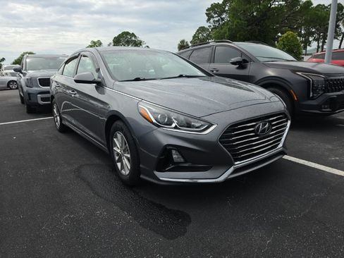 Used 2019 Hyundai Sonata SE FWD image 3