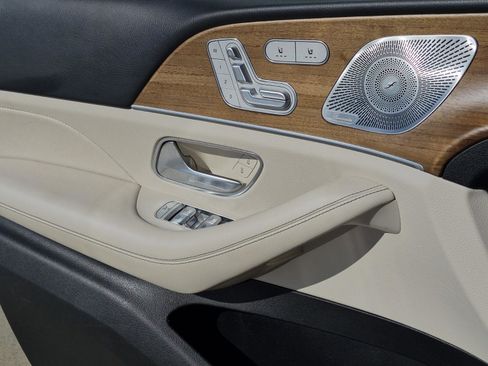 Used 2022 Mercedes-Benz GLE 350 image 24