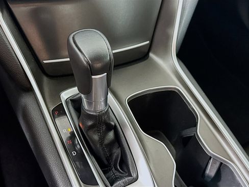 Used 2022 Honda Accord Sport image 18