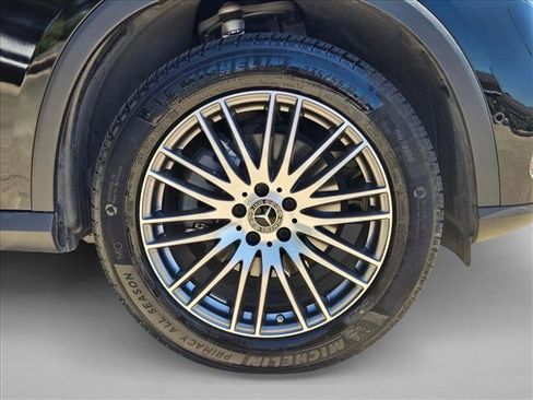 Certified 2026 Mercedes-Benz GLC 300 image 23