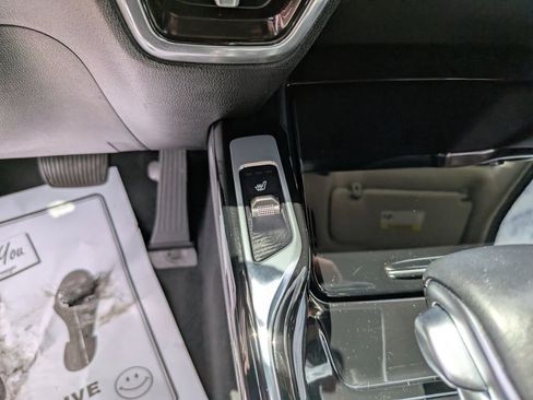 Certified 2023 Kia Sorento SX AWD/4WD image 28