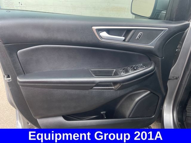 Used 2023 Ford Edge SEL w/ Convenience Package AWD/4WD image 10
