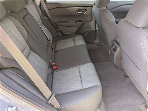 Used 2026 Nissan Rogue SV FWD image 19