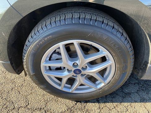 Used 2022 Ford Edge SEL w/ Convenience Package image 14