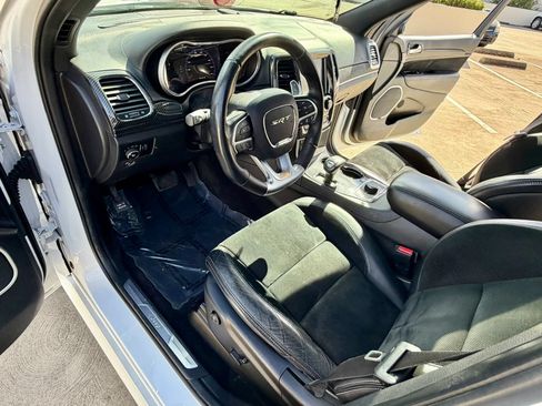 Used 2014 Jeep Grand Cherokee SRT8 w/ Luxury Group II AWD/4WD image 22