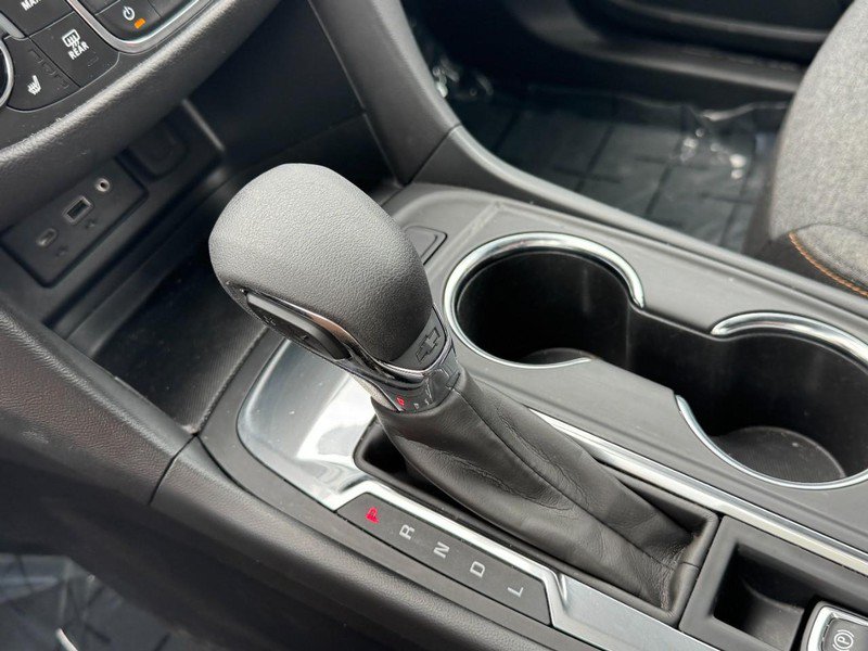Used 2024 Chevrolet Equinox LT w/ LPO, Floor Liner Package FWD image 19