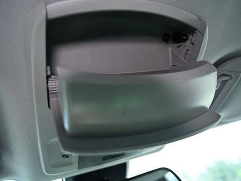 Used 2024 Toyota Camry SE image 41