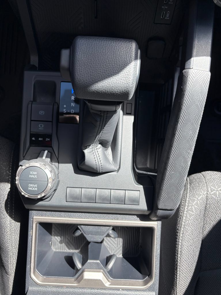 Used 2026 Toyota 4Runner SR5 AWD/4WD image 27