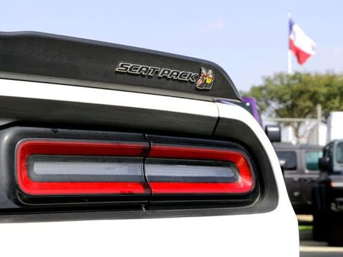 Used 2023 Dodge Challenger R/T Scat Pack w/ Plus Package image 26