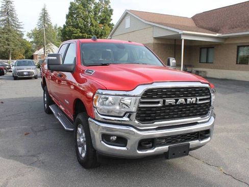 Used 2024 RAM 2500 Big Horn w/ Bed Utility Group image 5