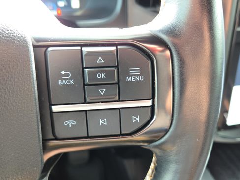 Used 2023 Ford Expedition Platinum RWD image 30