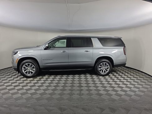 New 2025 Chevrolet Suburban Premier w/ Sun And Tow Package image 2