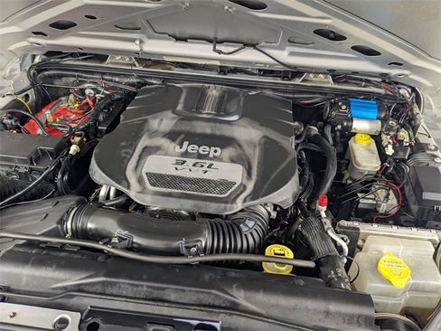 Used 2012 Jeep Wrangler Sport image 27