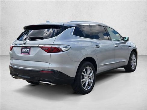 Used 2022 Buick Enclave Premium AWD/4WD image 5