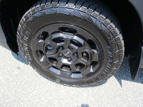 Certified 2026 Honda Ridgeline TrailSport image 9