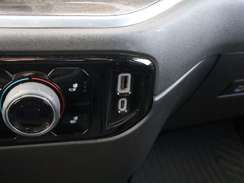 Used 2024 Chevrolet Silverado 2500 LTZ image 30