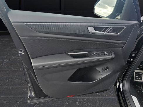 New 2026 Volkswagen Atlas Cross Sport SEL Premium R-Line image 39