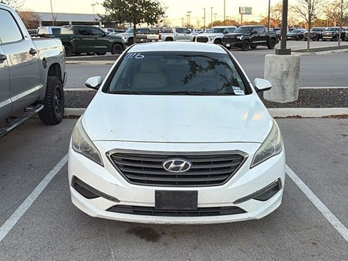 Used 2015 Hyundai Sonata ECO w/ Option Group 08 image 2