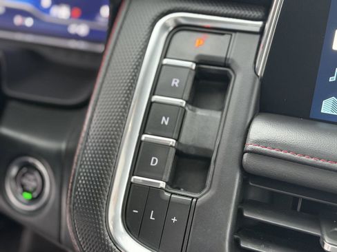 Used 2022 Chevrolet Tahoe RST w/ Sport Performance Package image 24