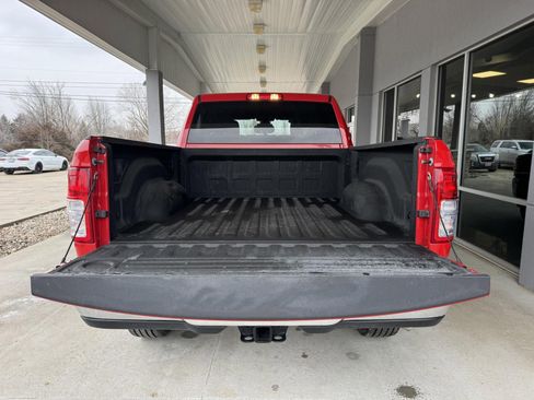 Used 2024 RAM 2500 Big Horn w/ Bed Utility Group image 8