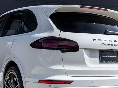 Certified 2017 Porsche Cayenne GTS AWD/4WD image 13