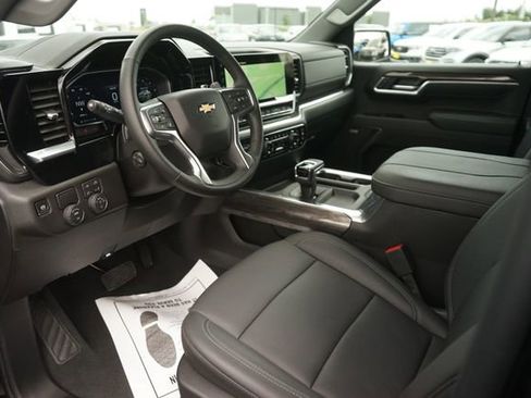 Used 2026 Chevrolet Silverado 1500 LTZ w/ LTZ Premium Texas Edition RWD image 8