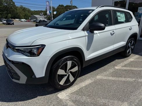 New 2025 Volkswagen Taos S image 1