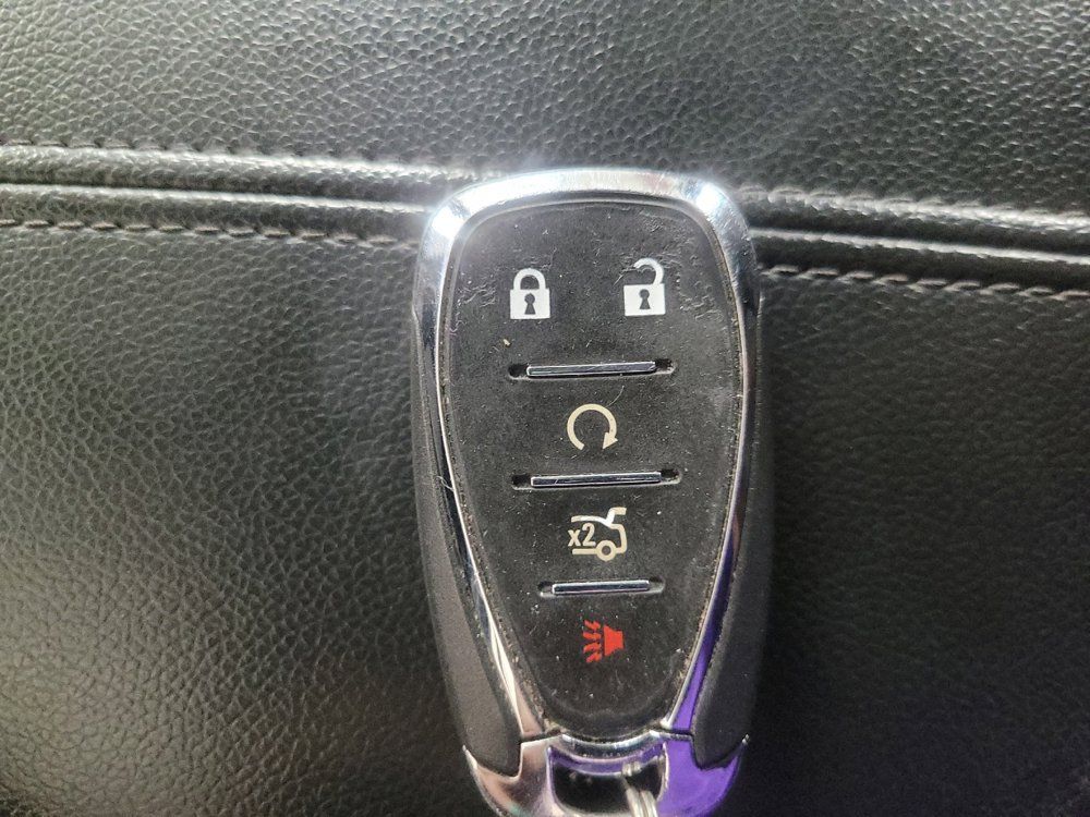 Used 2025 Chevrolet Malibu LT FWD image 32