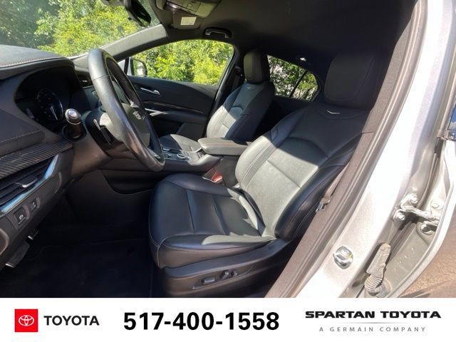 Used 2022 Cadillac XT4 Sport w/ Enhanced Visibility Package AWD/4WD image 13