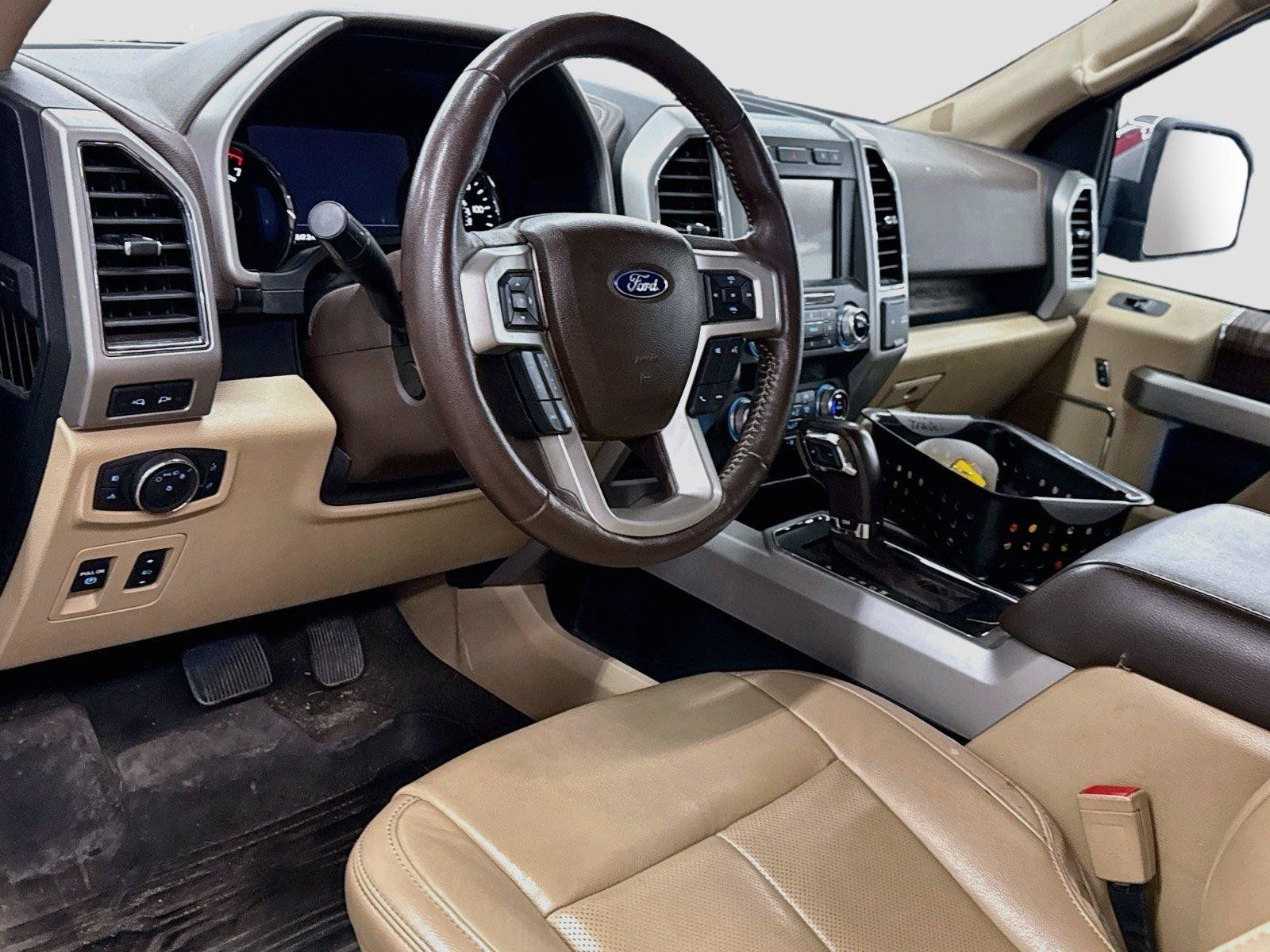Used 2020 Ford F150 Lariat w/ Equipment Group 502A Luxury AWD/4WD image 7