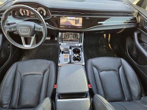 Used 2022 Audi Q8 Premium Plus image 5