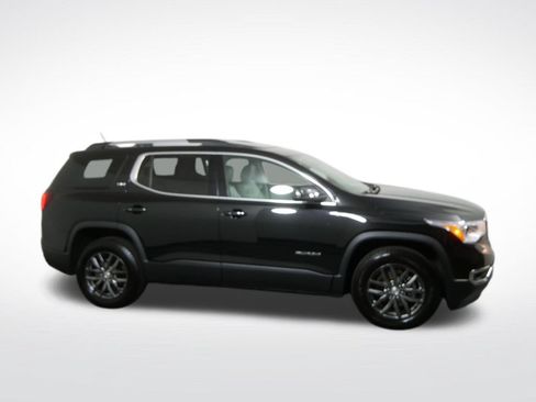 Used 2017 GMC Acadia SLT AWD/4WD image 2