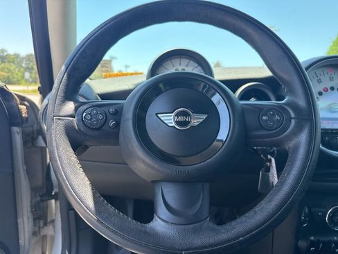 Used 2012 MINI Cooper Clubman FWD image 7