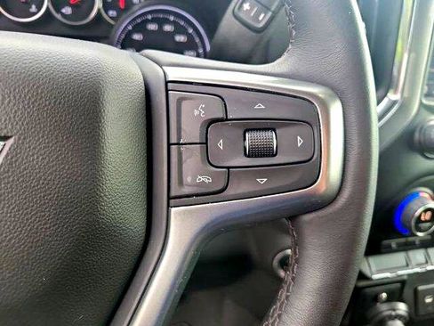 Used 2022 Chevrolet Silverado 1500 LT image 27