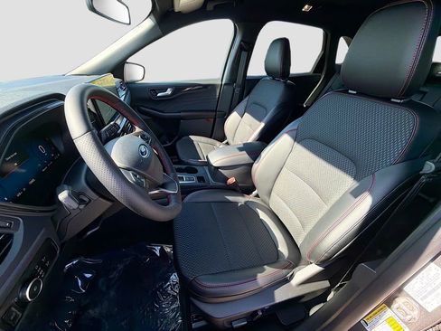 New 2026 Ford Escape ST-Line Elite w/ Equipment Group 501A AWD/4WD image 7