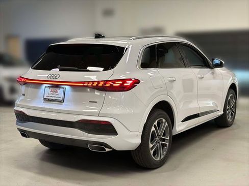 Used 2025 Audi Q5 Premium Plus image 4