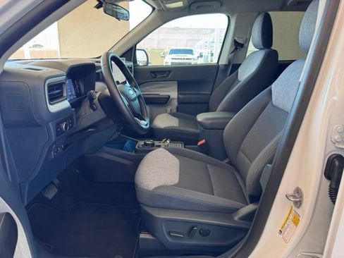 Certified 2025 Ford Maverick XLT w/ XLT Luxury Package AWD/4WD image 9