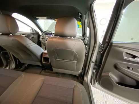 Used 2024 Buick Envista Preferred w/ Convenience I Package image 36