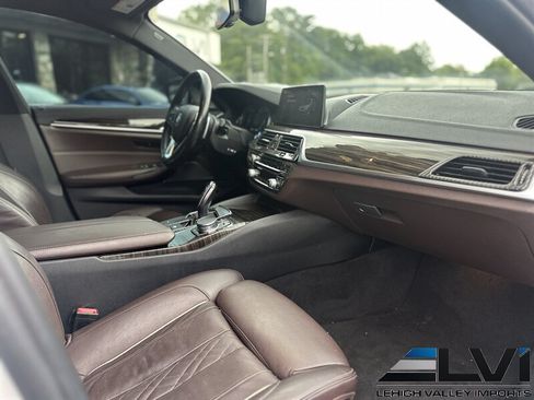Used 2017 BMW 540i xDrive AWD/4WD image 20