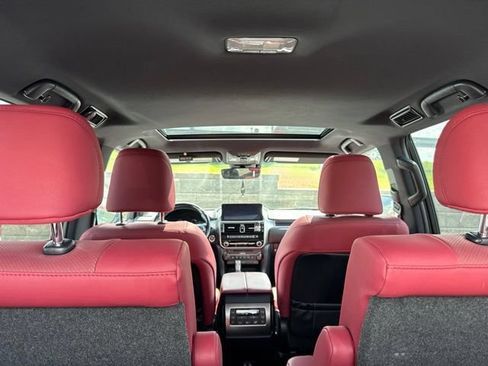 Used 2023 Lexus GX 460 Premium AWD/4WD image 11