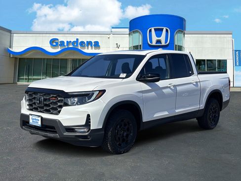 New 2026 Honda Ridgeline TrailSport image 3