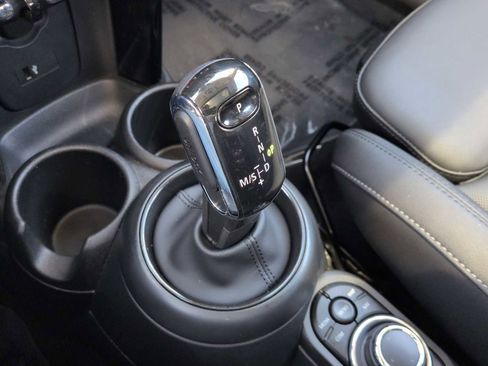 Certified 2024 MINI Cooper S FWD image 34