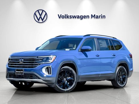 New 2026 Volkswagen Atlas SE w/ Panoramic Sunroof Package AWD/4WD image 1