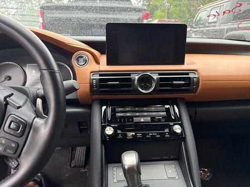 Used 2025 Lexus IS 350 F Sport w/ Accessory Package RWD image 7