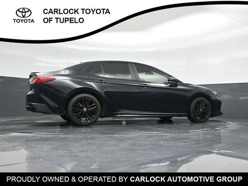 Used 2025 Toyota Camry SE w/ Convenience Package image 31