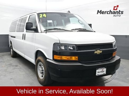 Used 2024 Chevrolet Express 3500 LS RWD image 1