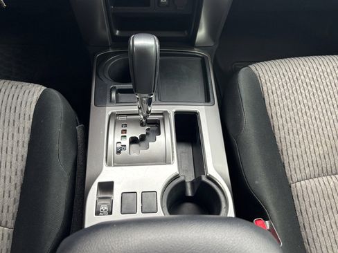 Used 2019 Toyota 4Runner SR5 image 5